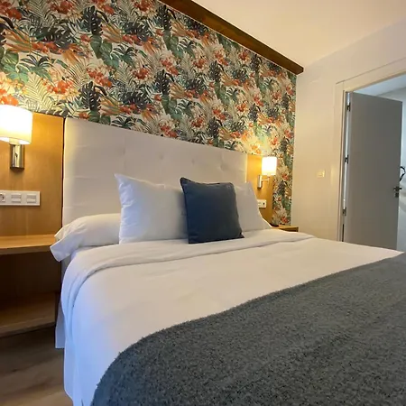 Rural - El Rincon De Don Pelayo ホテル コヴァドンガ