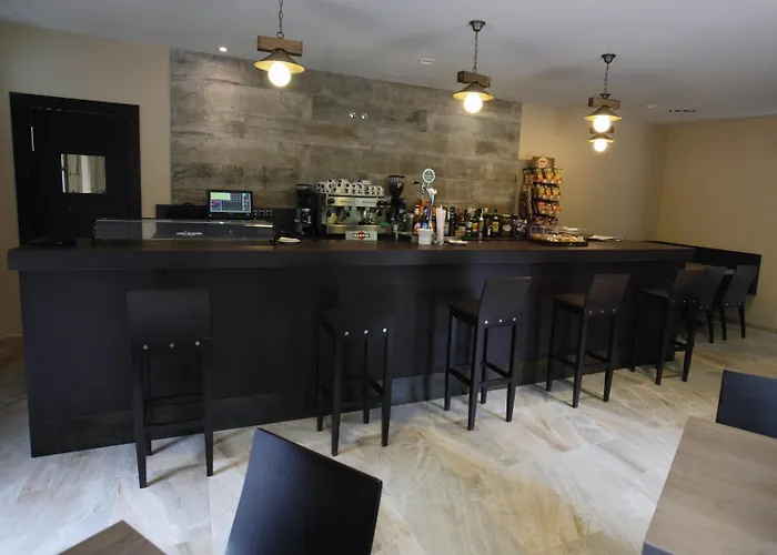 Hotel Rural - El Rincón De Don Pelayo 2*